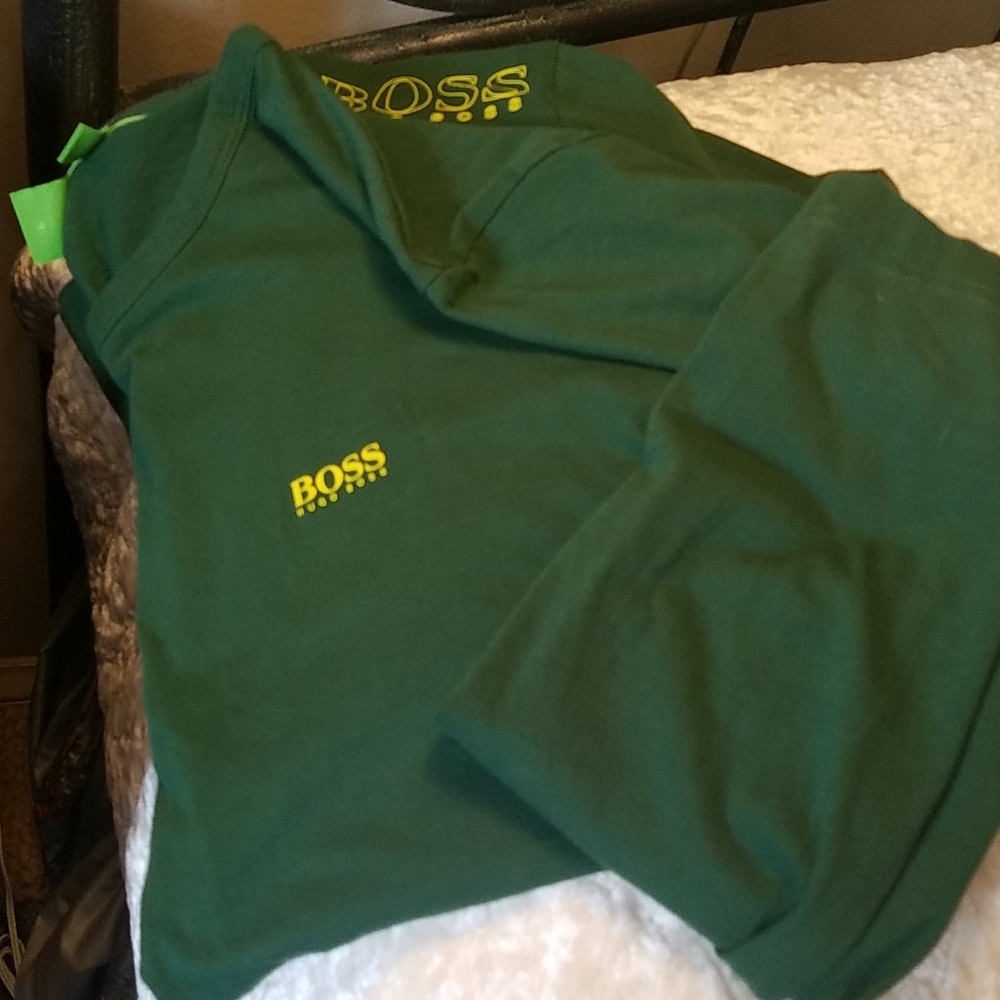 Like New HUGO Emerald Colored Long Sleeve Shirt